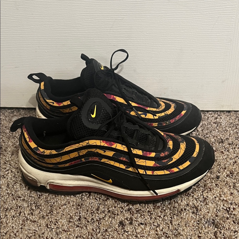 Nike Air Max 97 SE Floral Black and Gold Sneakers